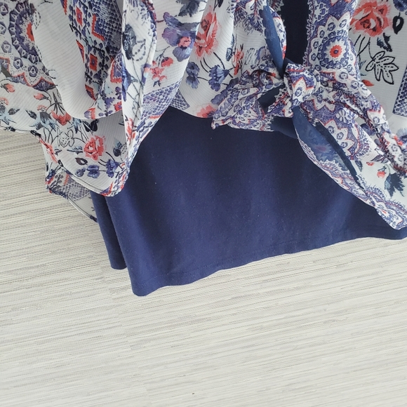 ALYX floral flowy sleeve blouse - Picture 8 of 10